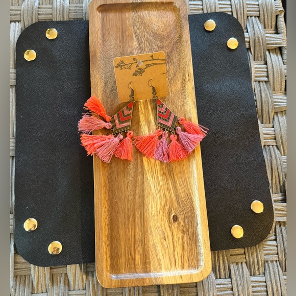 New Boho Earrings #125 - Picture 2 of 4